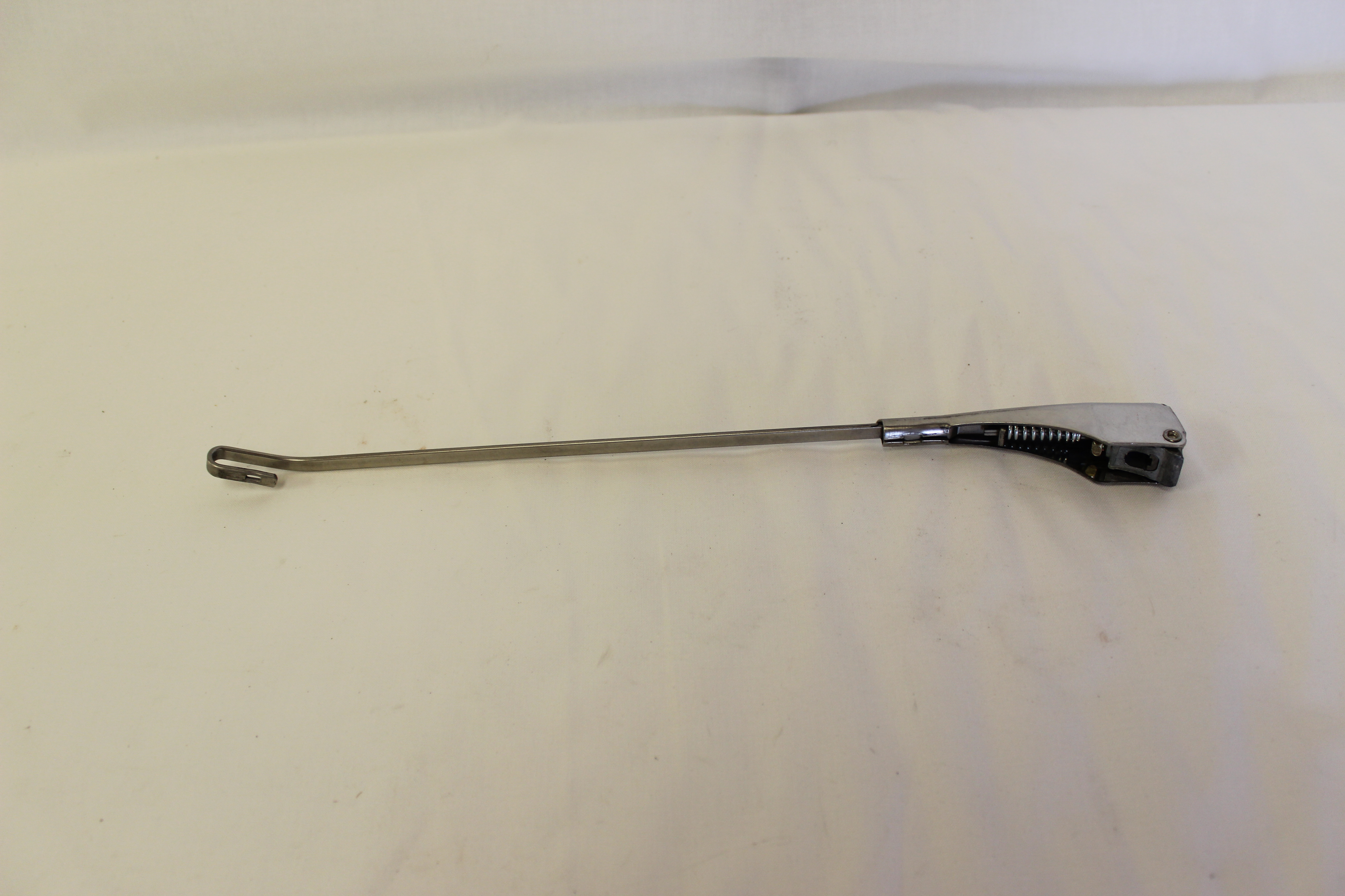 Wischerarm mit Steckverbindung zum Wischblatt