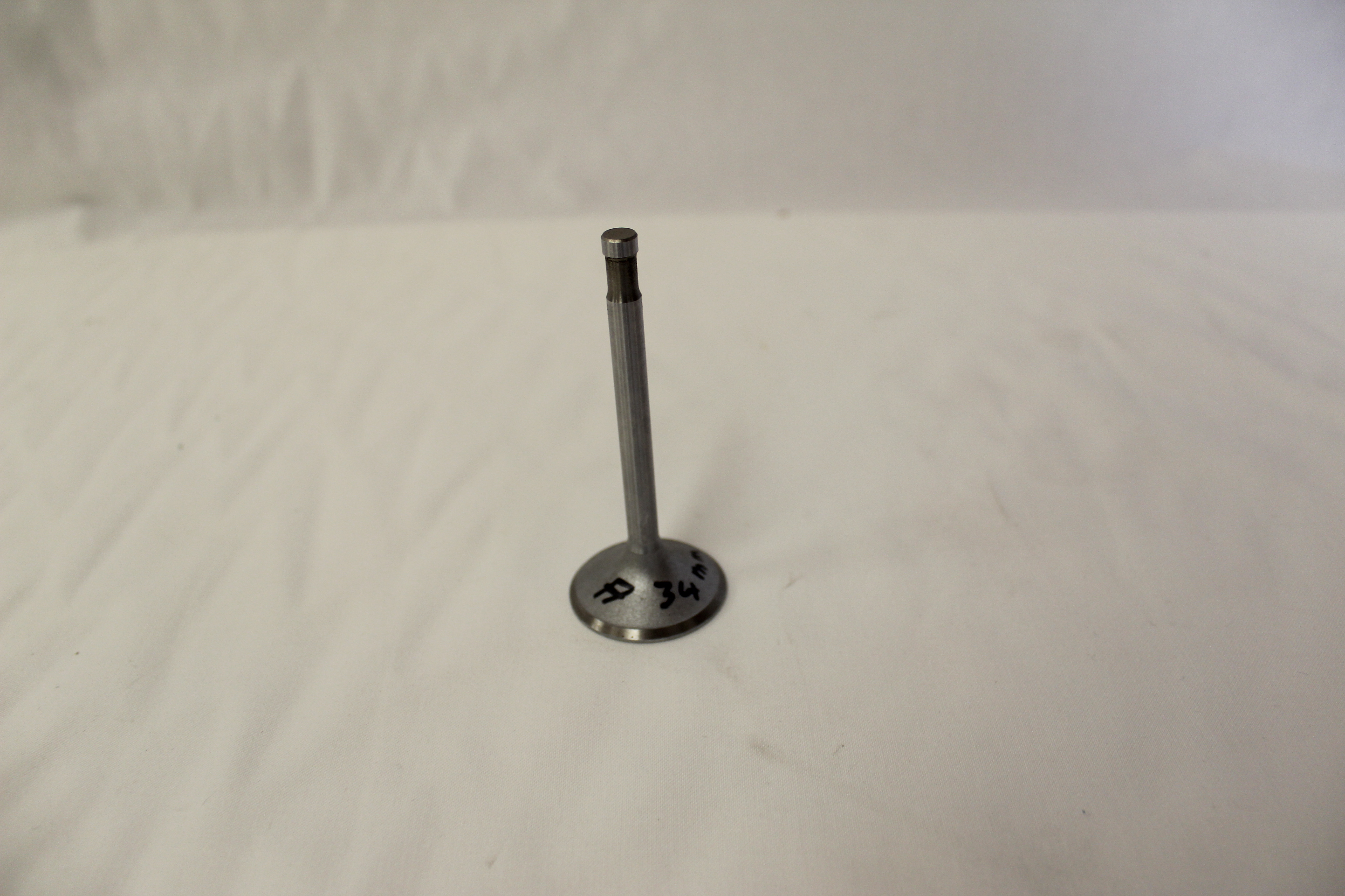 Auslaßventil 34mm, Schaft 8mm