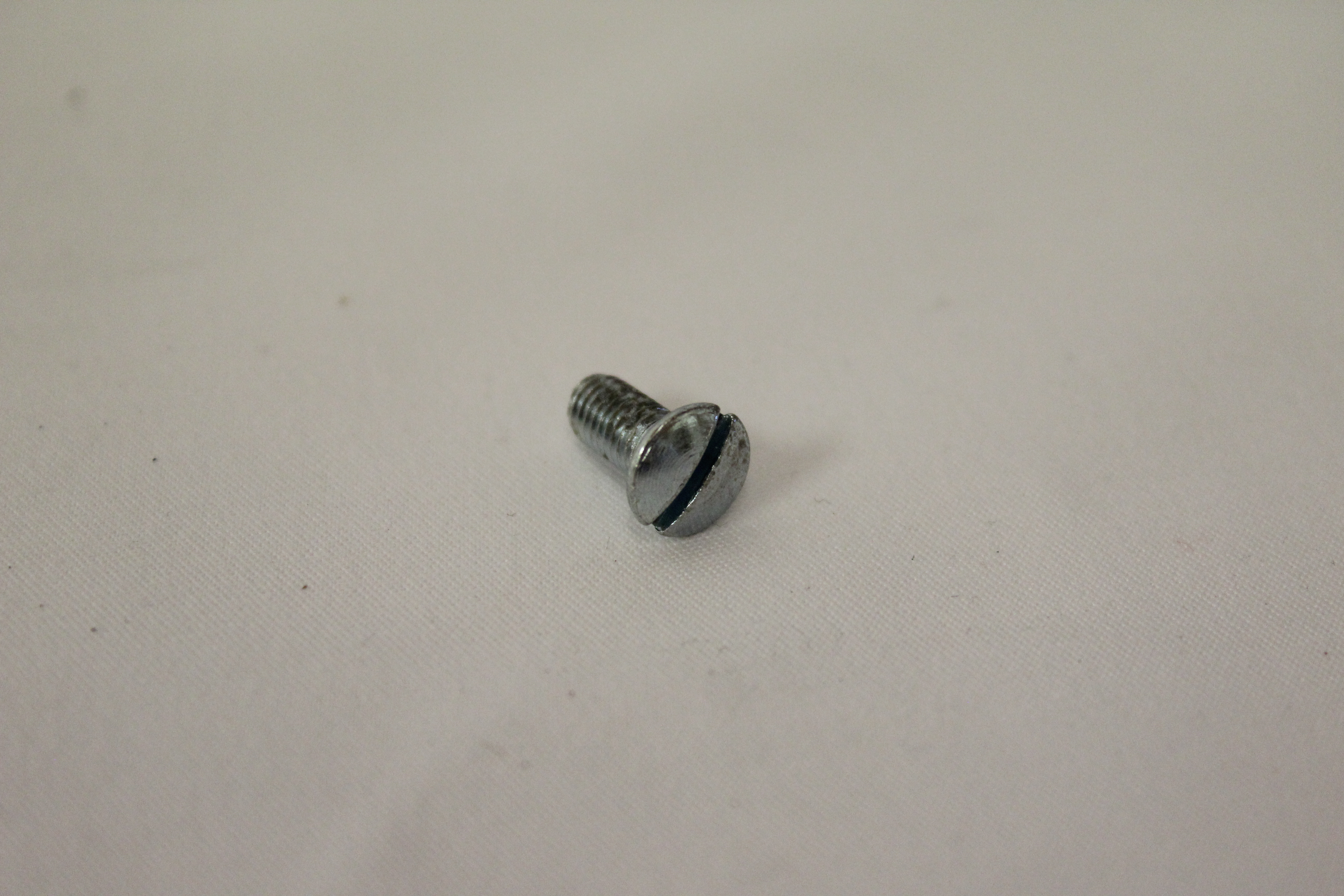 Linsenschraube AM5 x 12,  10er Päckchen