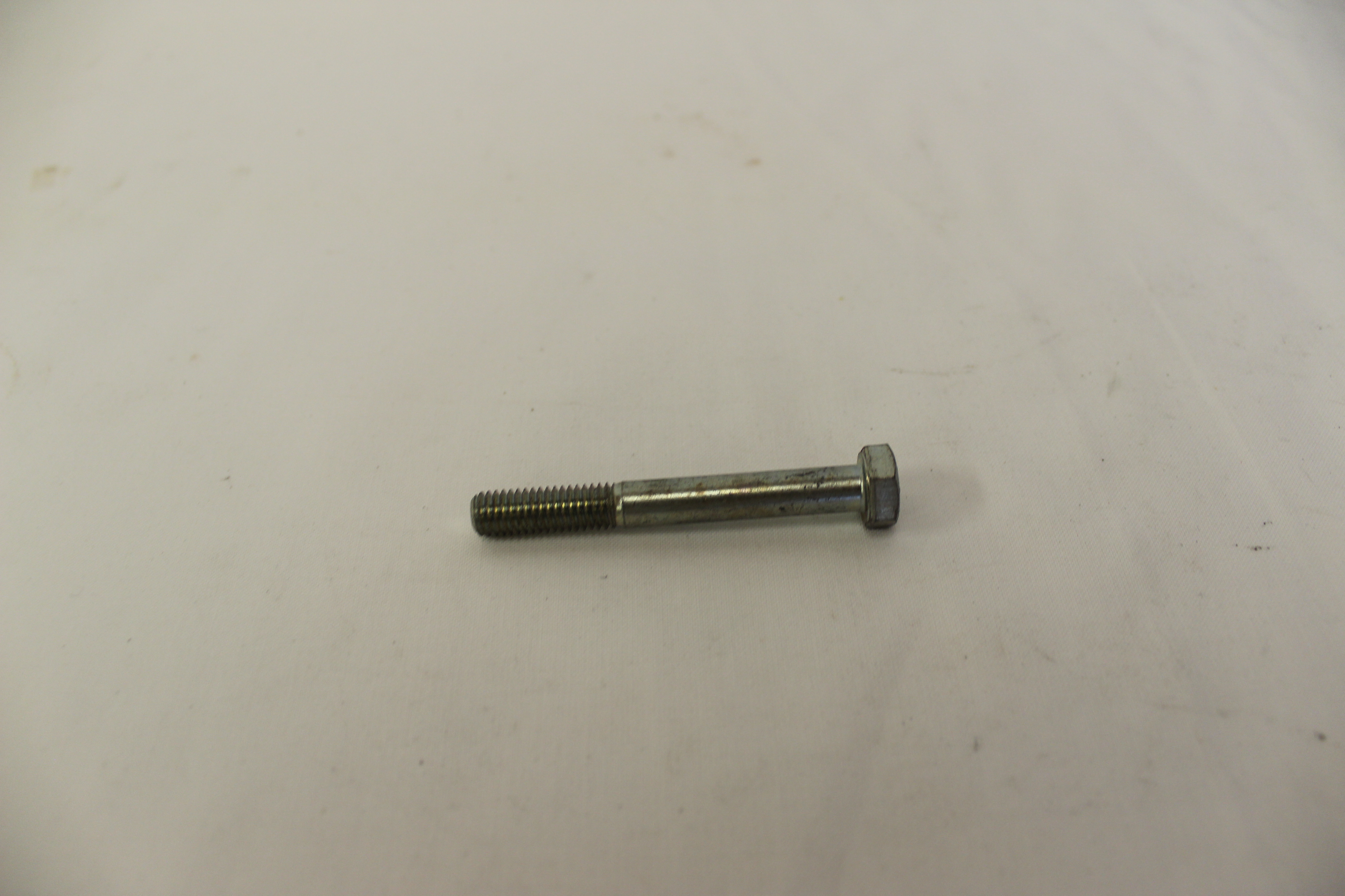 Sechskantschraube M8 x 65