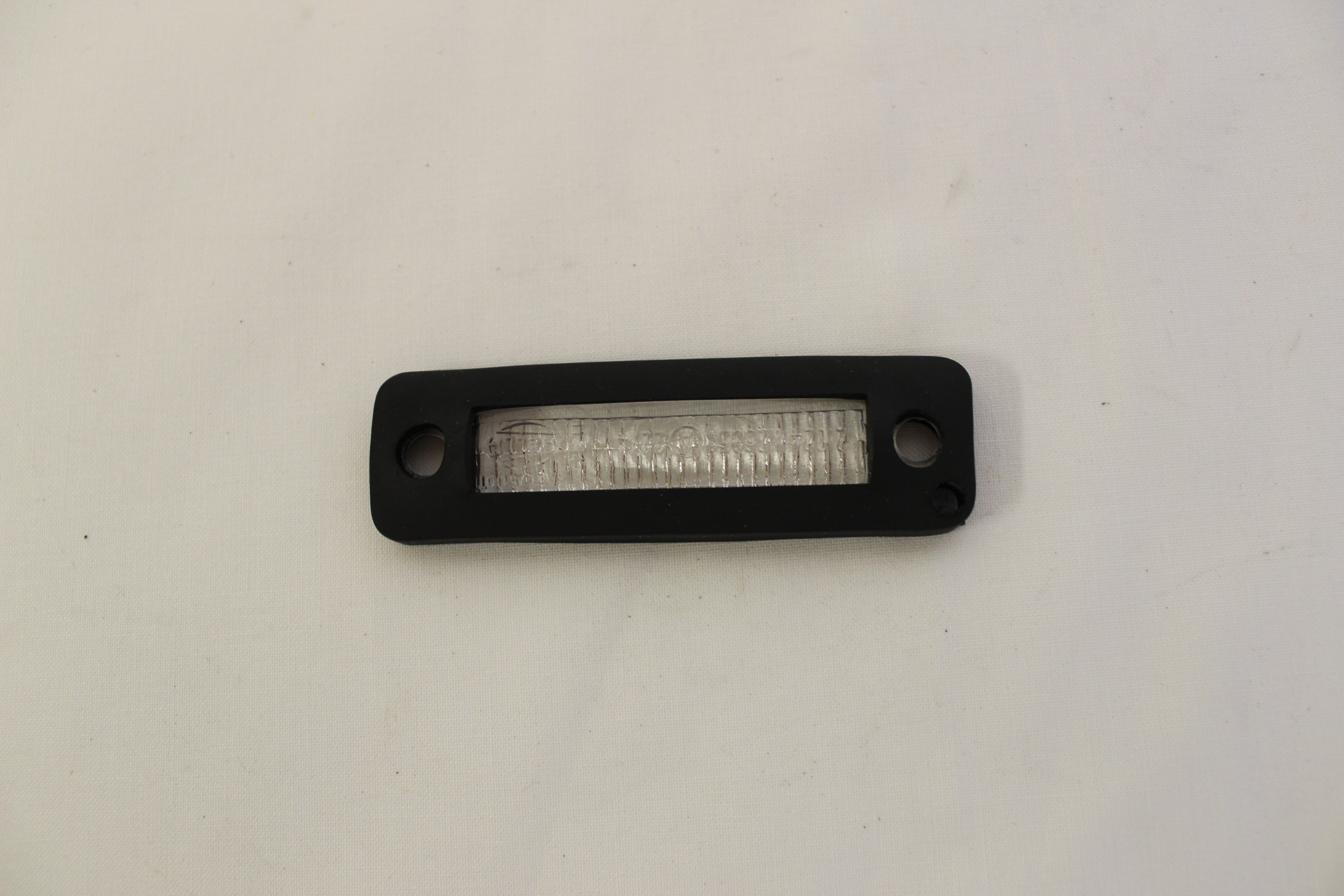 Kennzeichenfenster Schwalbenschwanz inkl. Dichtun