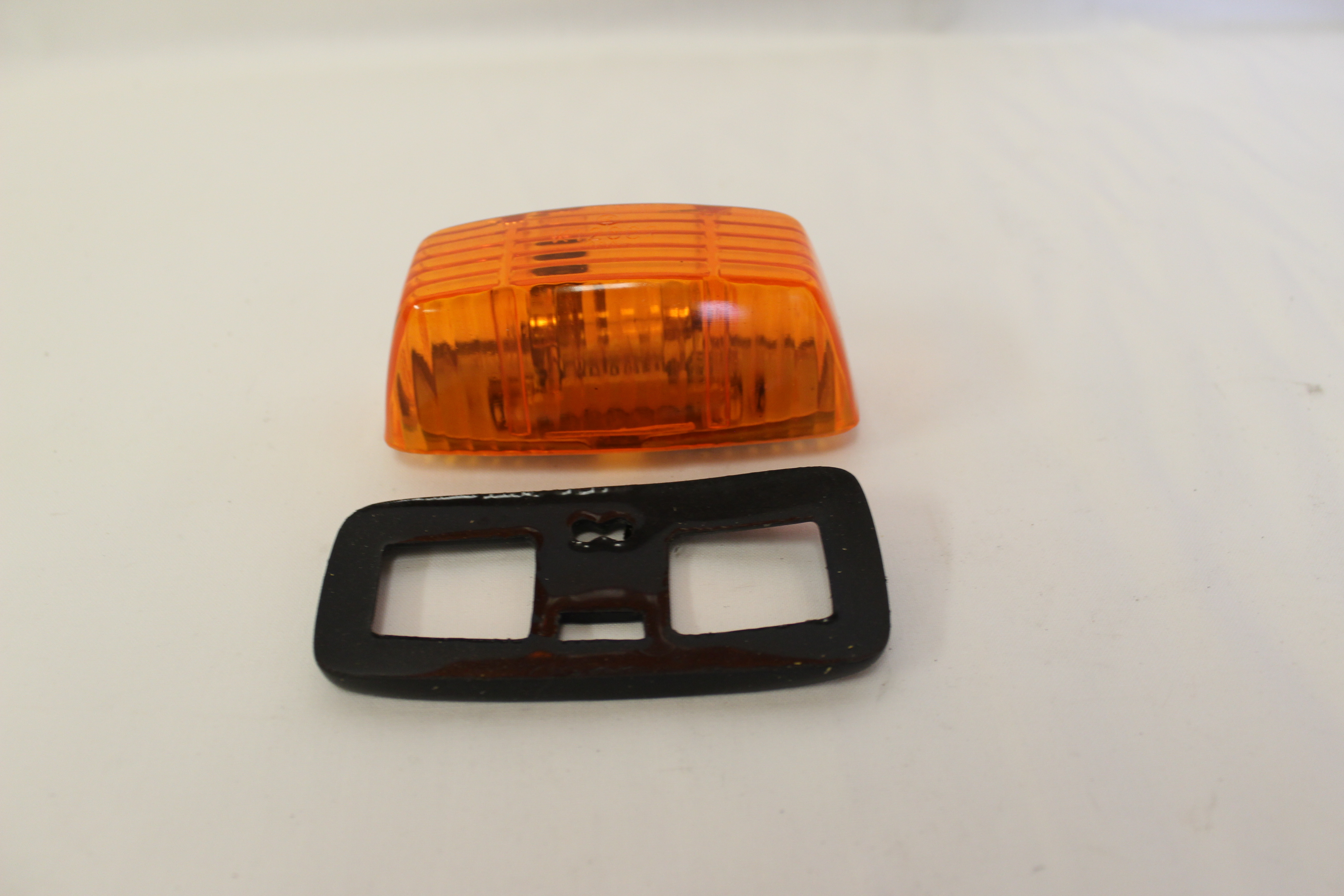 Blinker kpl. mit Gehäuse und Gummi