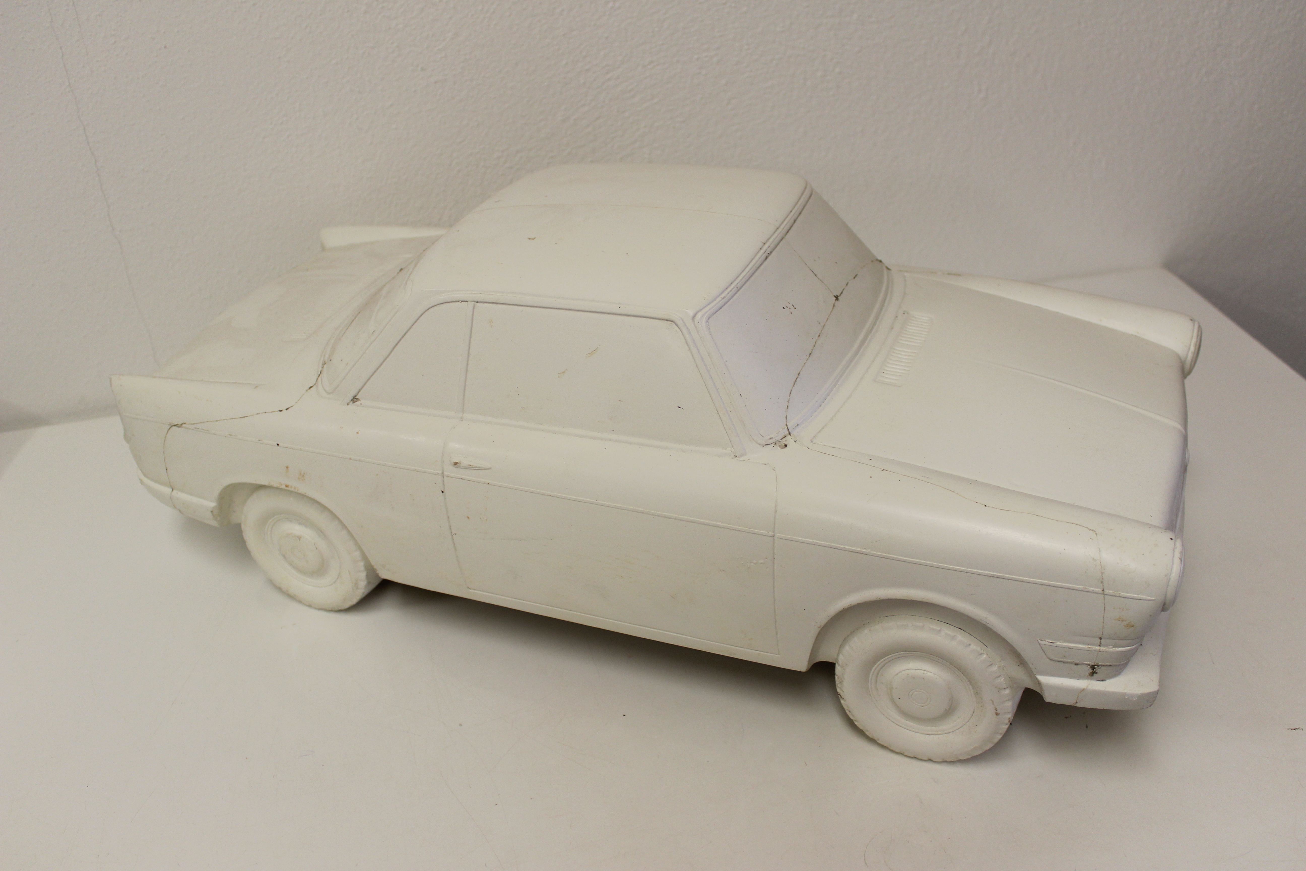 Modell GFK BMW 700er Coupe