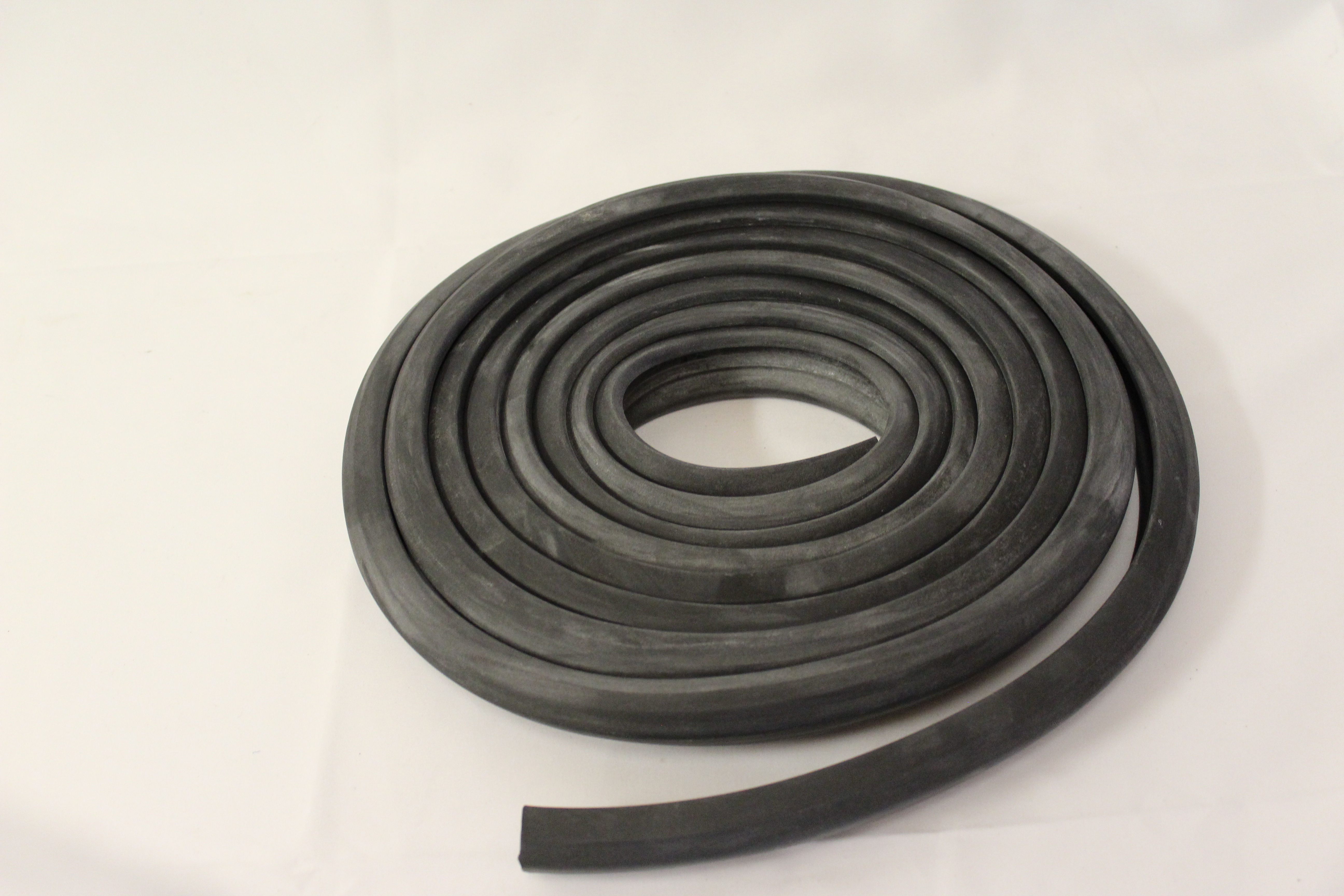 Türdichtgummi, Ozonfest, Isetta