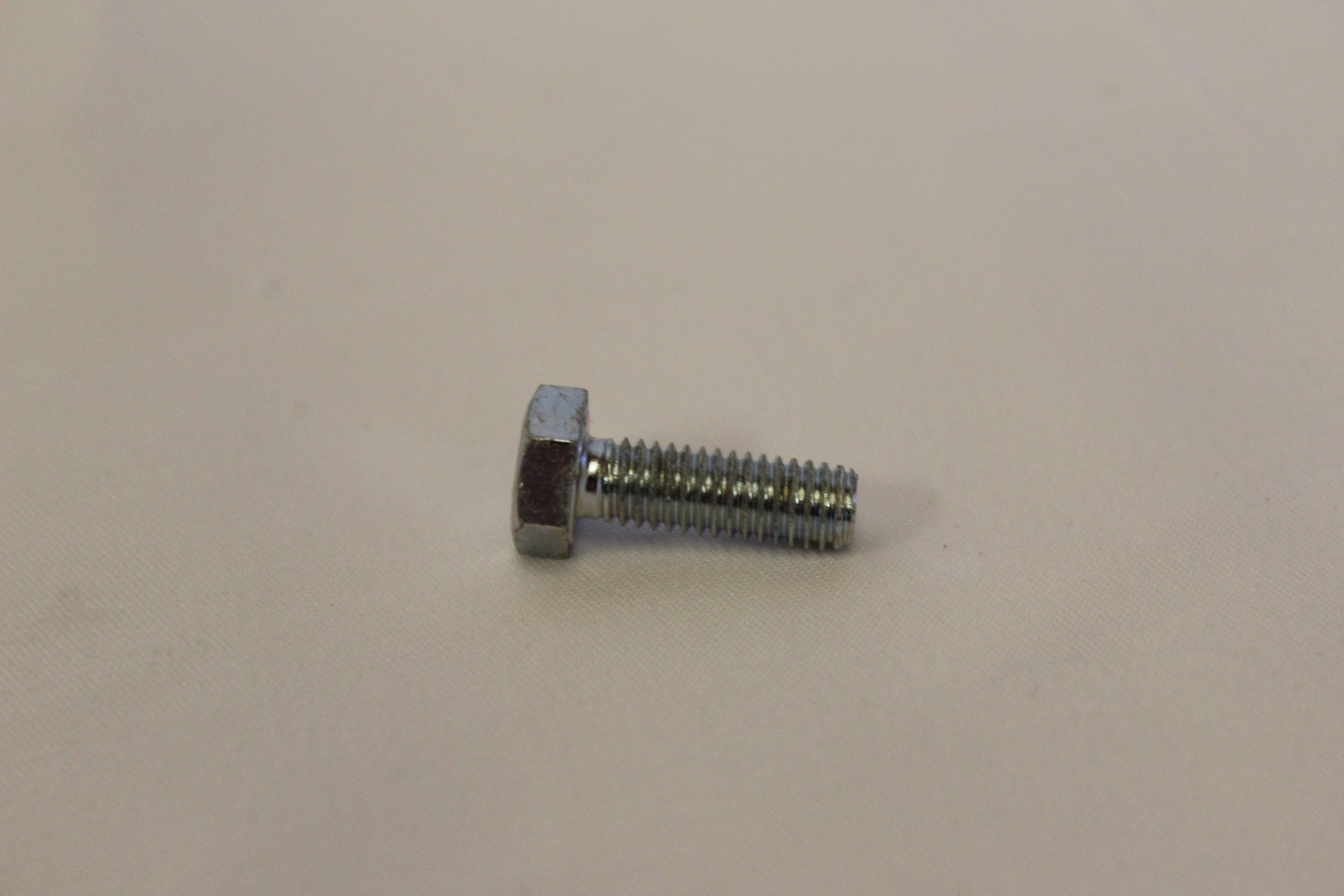 Sechskantschraube M6 x 18