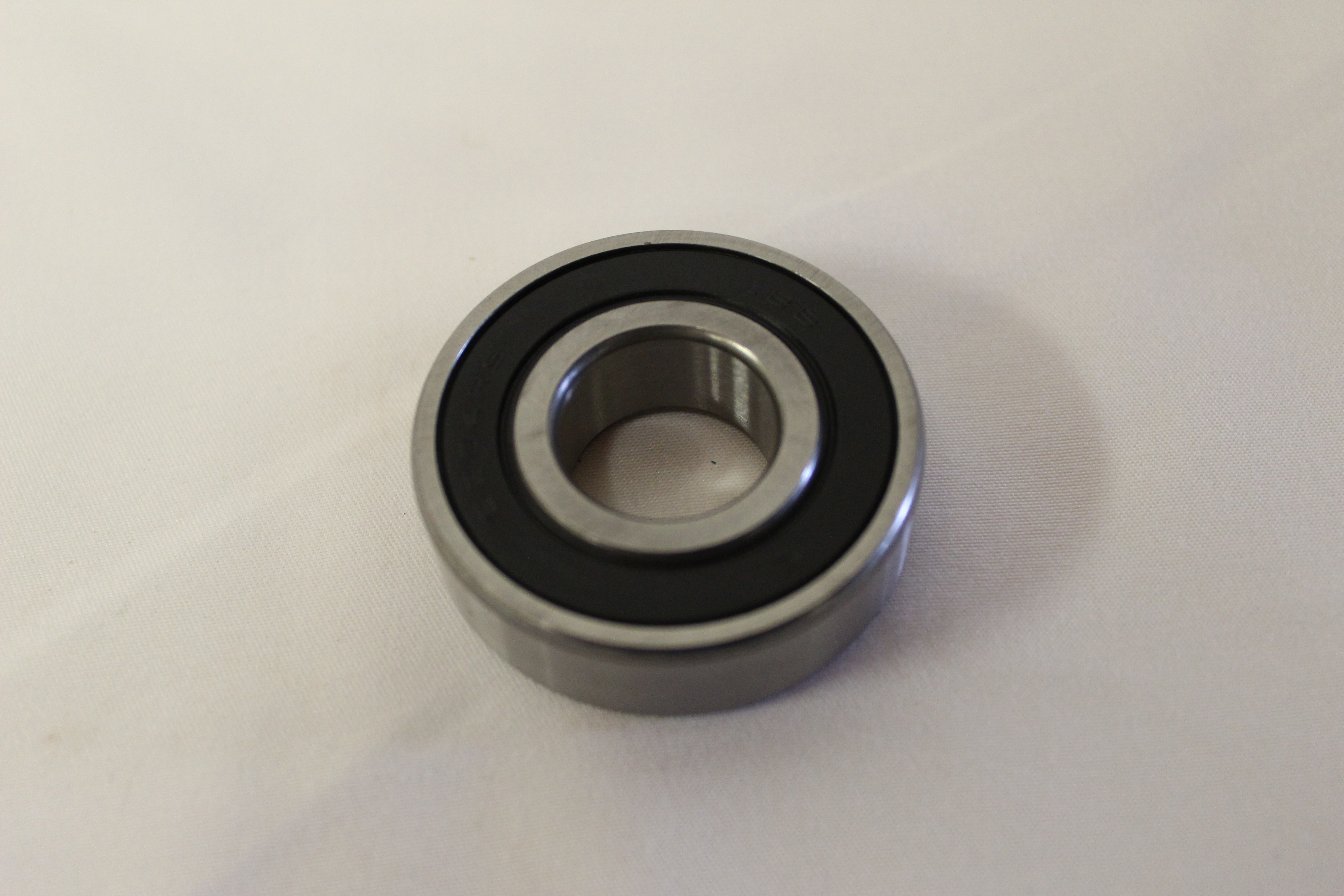 Rillenlager 6204 C3 hinten