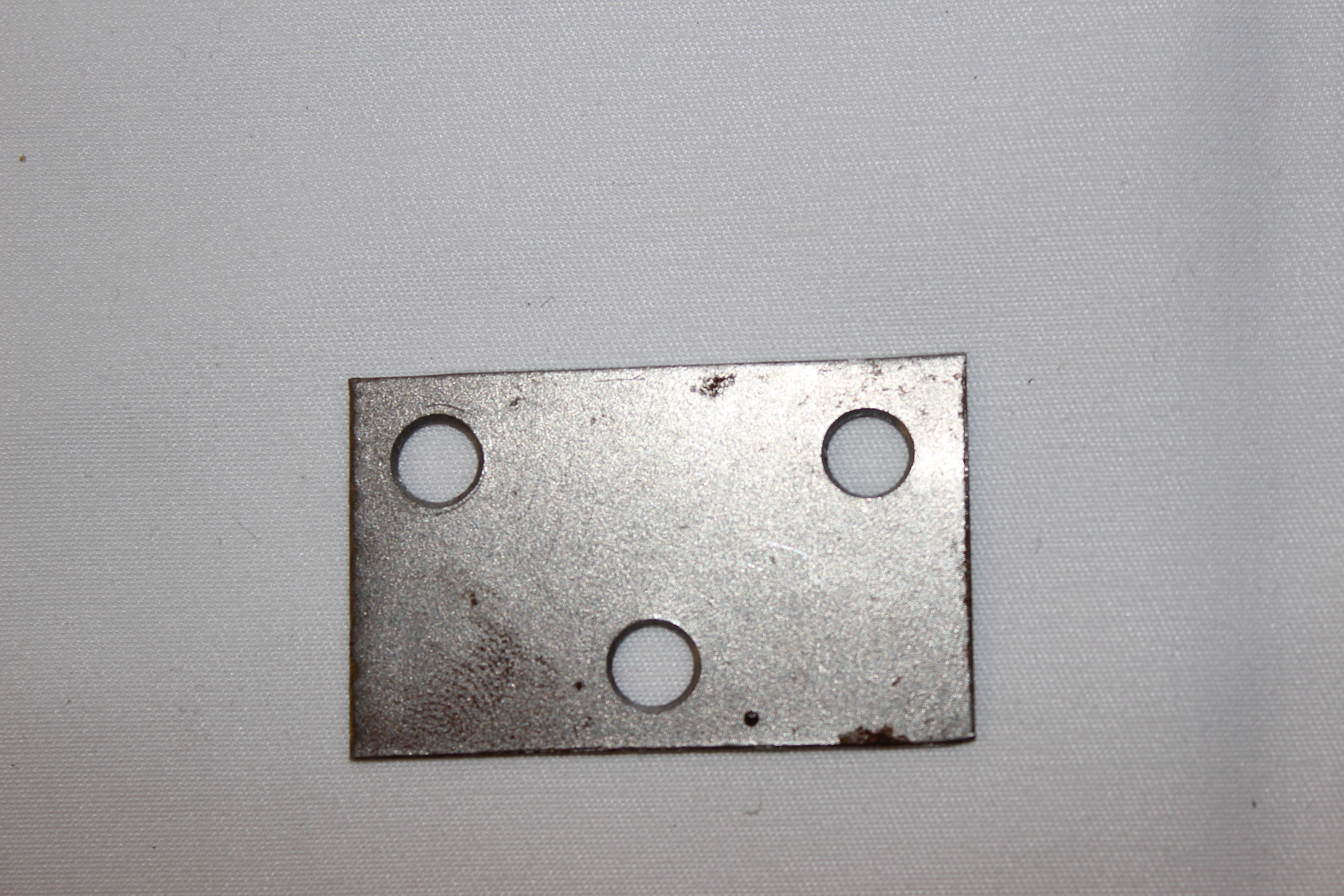 Ausgleichsblech für Schließteil