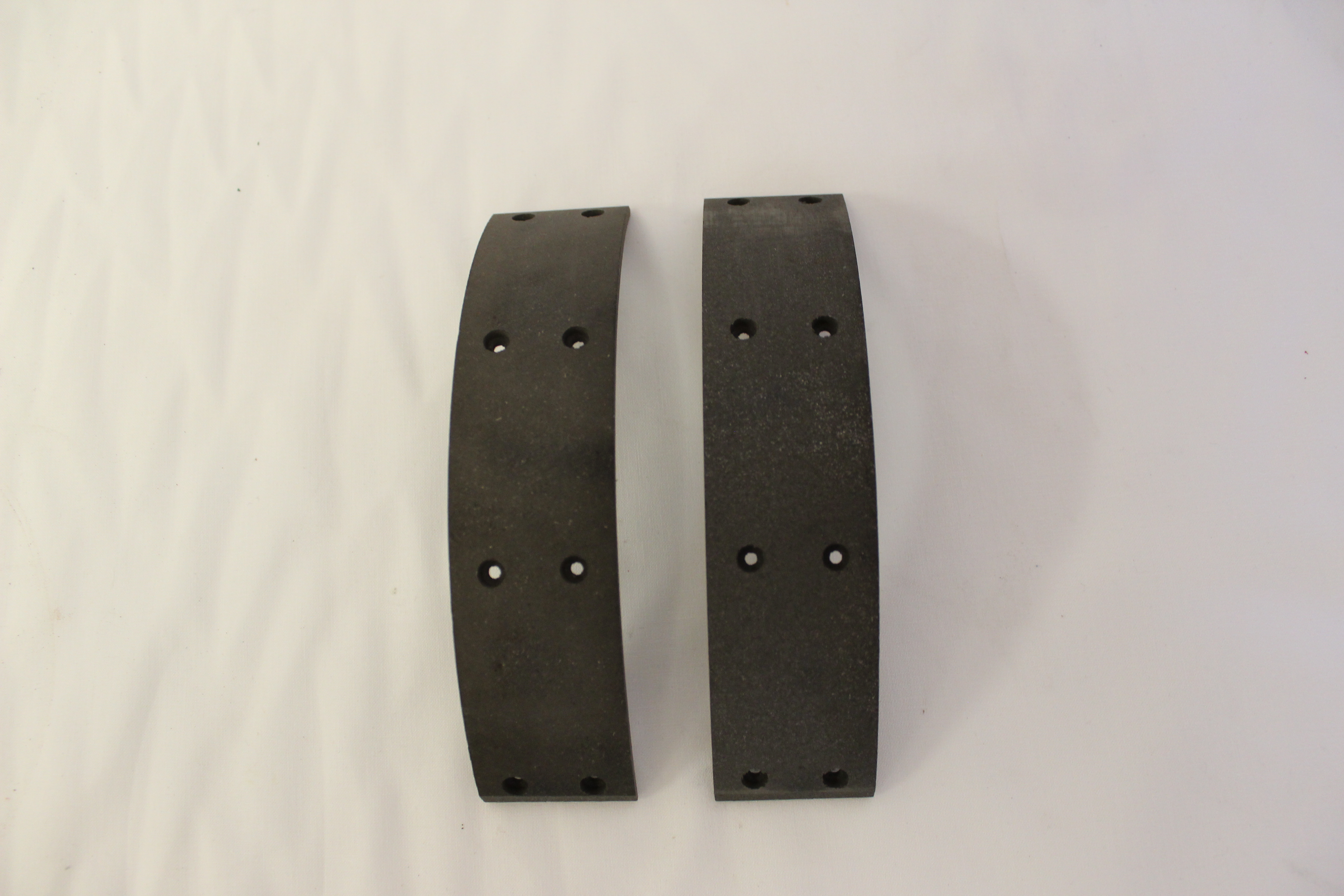 Bremsbeläge mit Nieten für 1 Rad