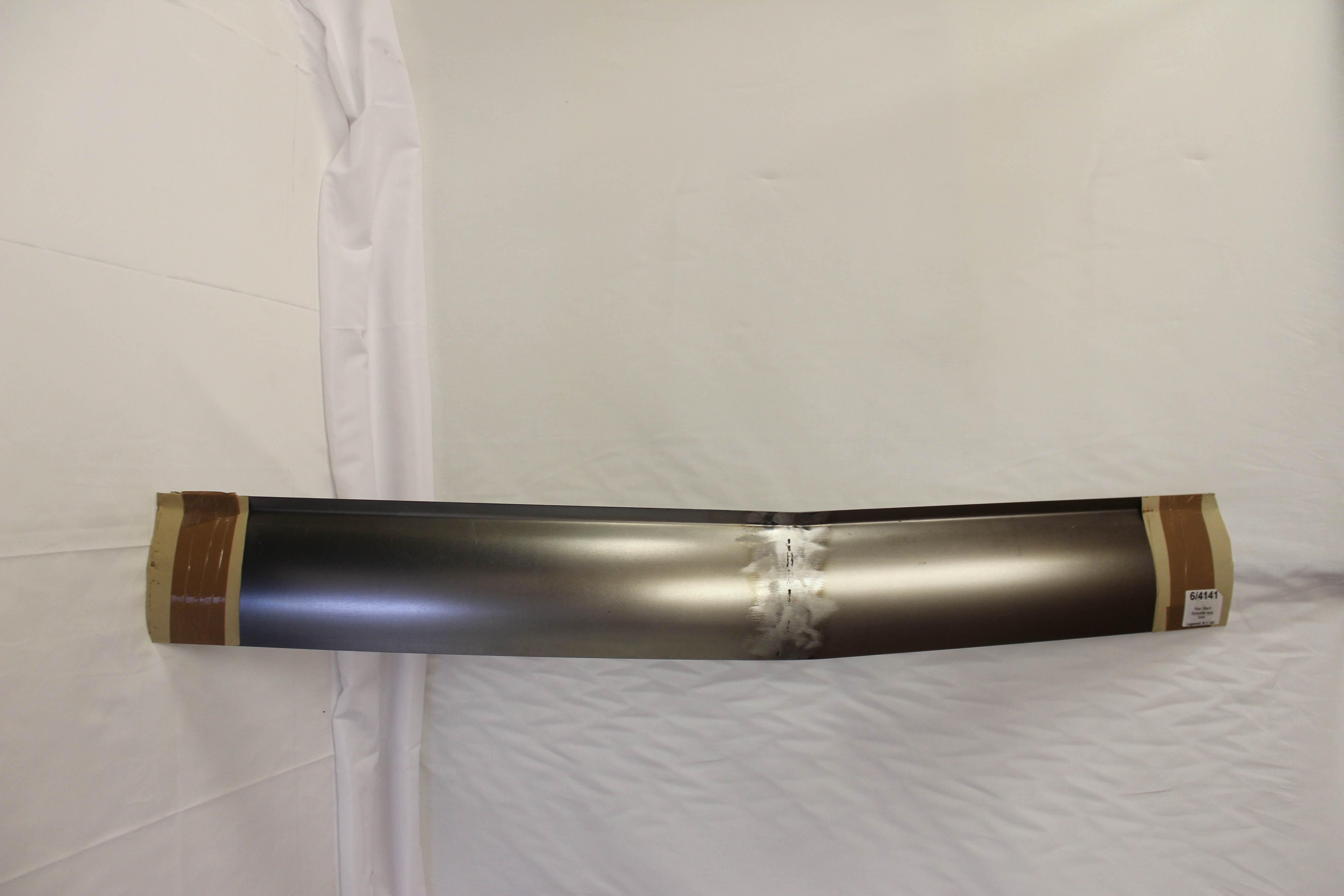 Rep. Blech Schweller, links, lang