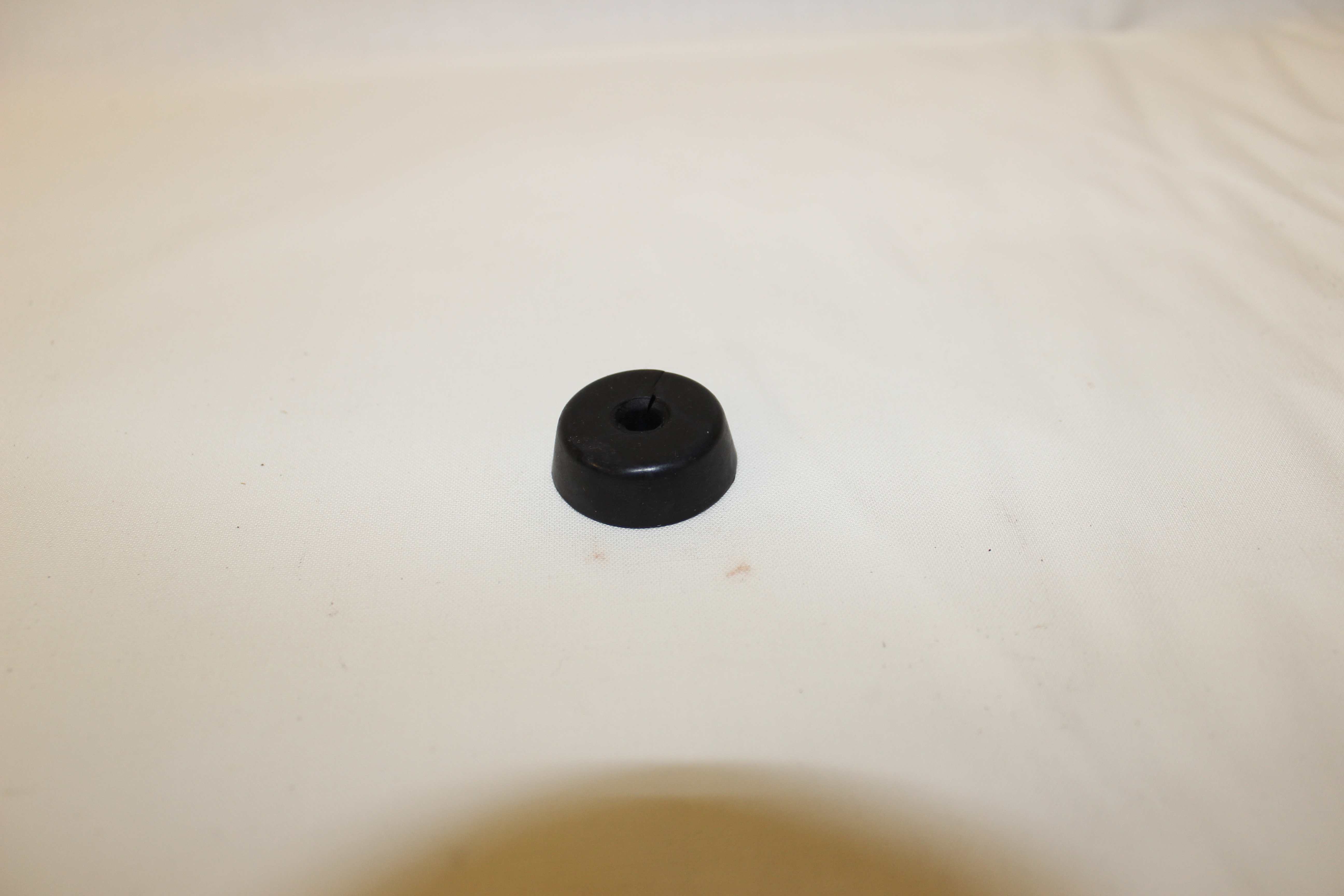 Gummitülle für Tachowelle in Rückwand