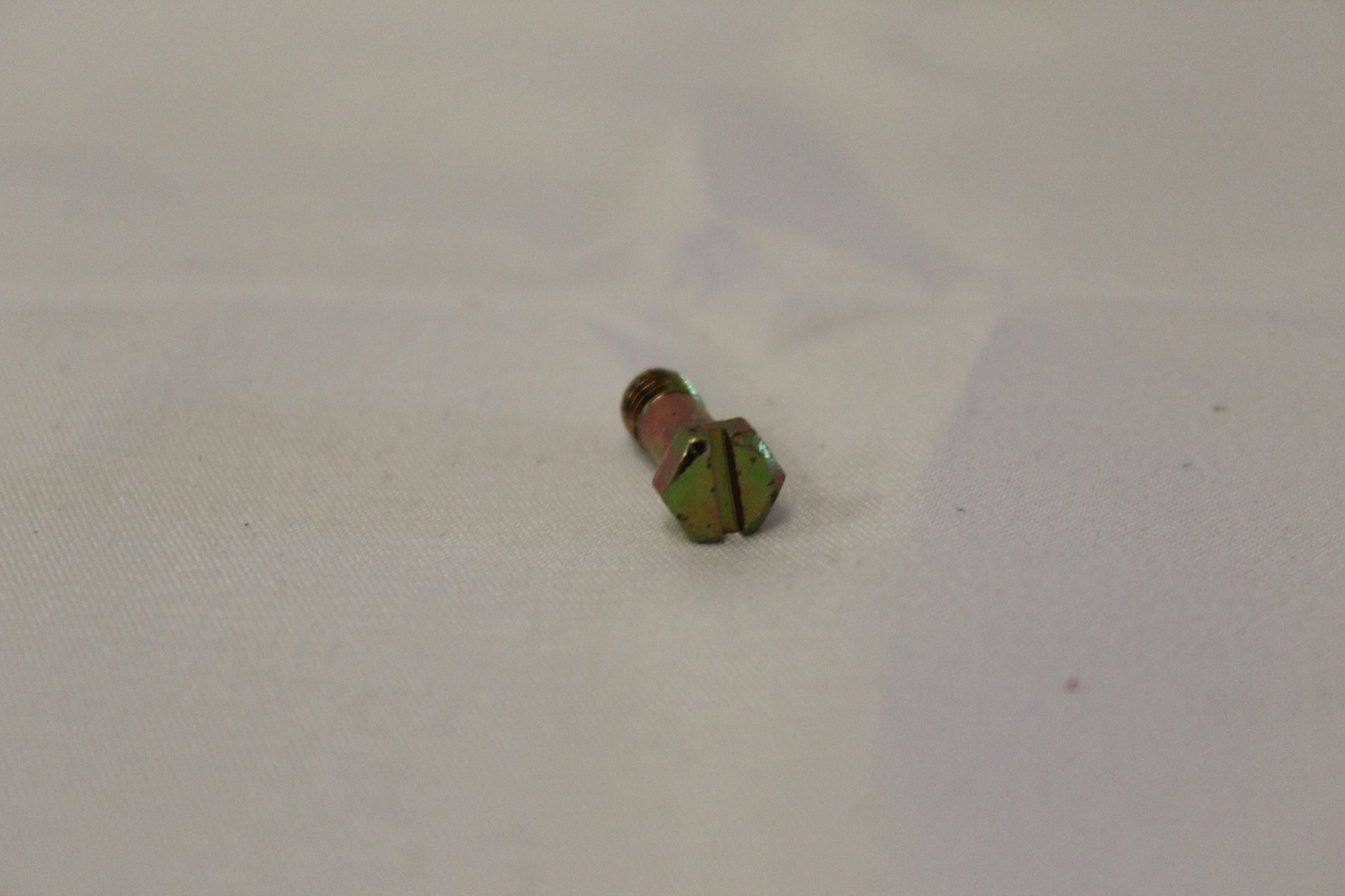 Befestigungsschraube