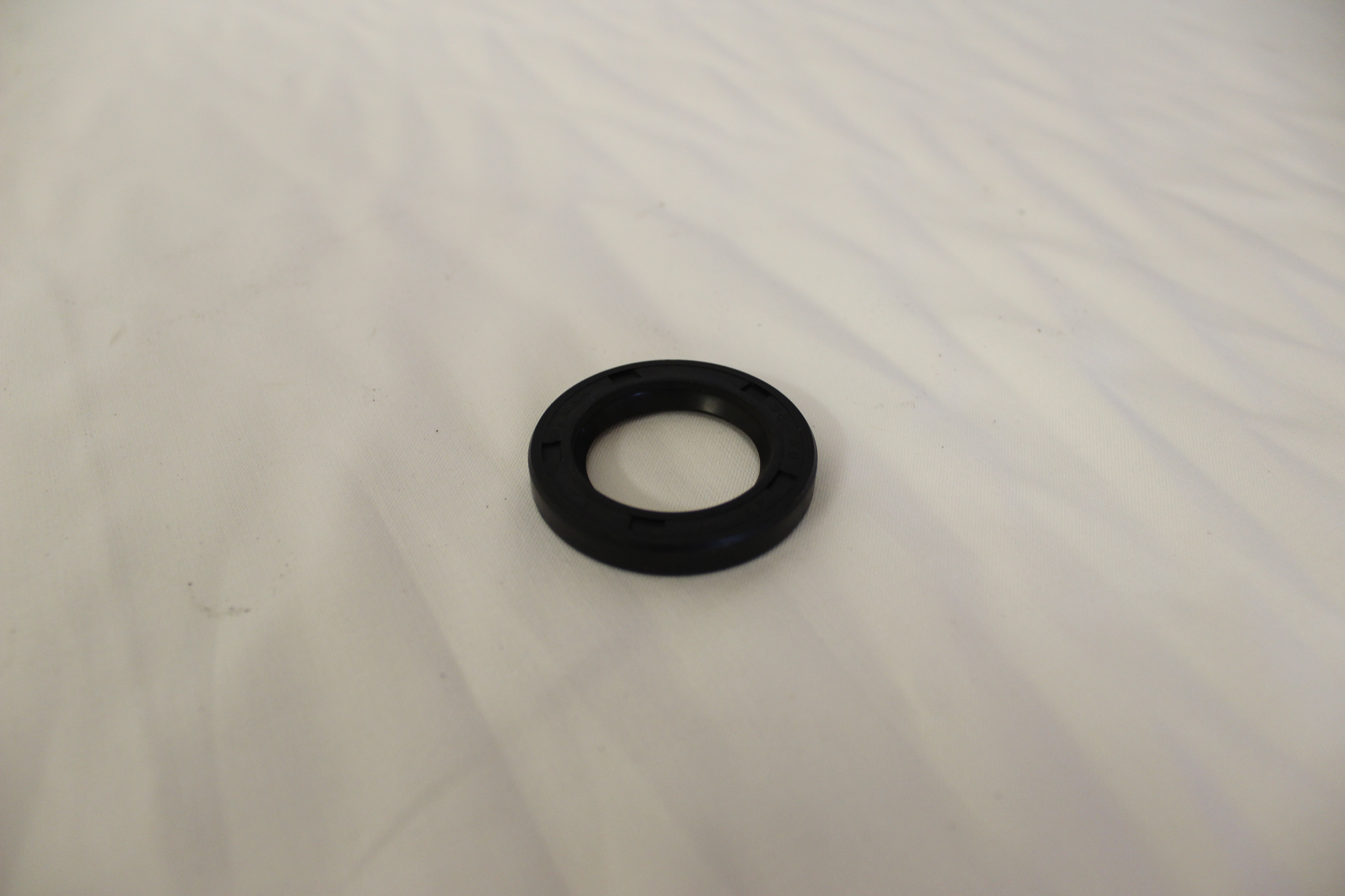 Radialdichtring 30/47/7