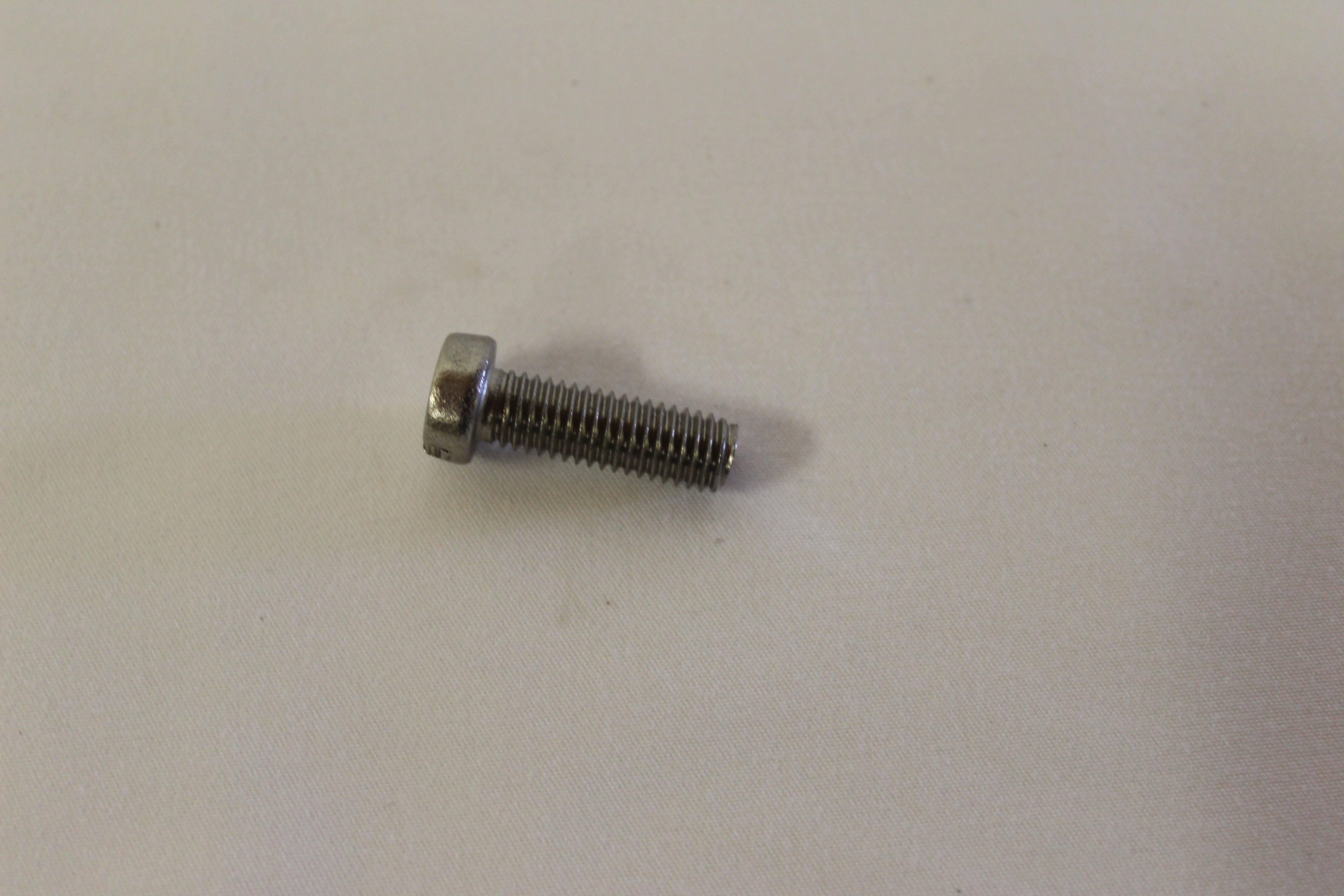 Zylinderschraube M8 x 25