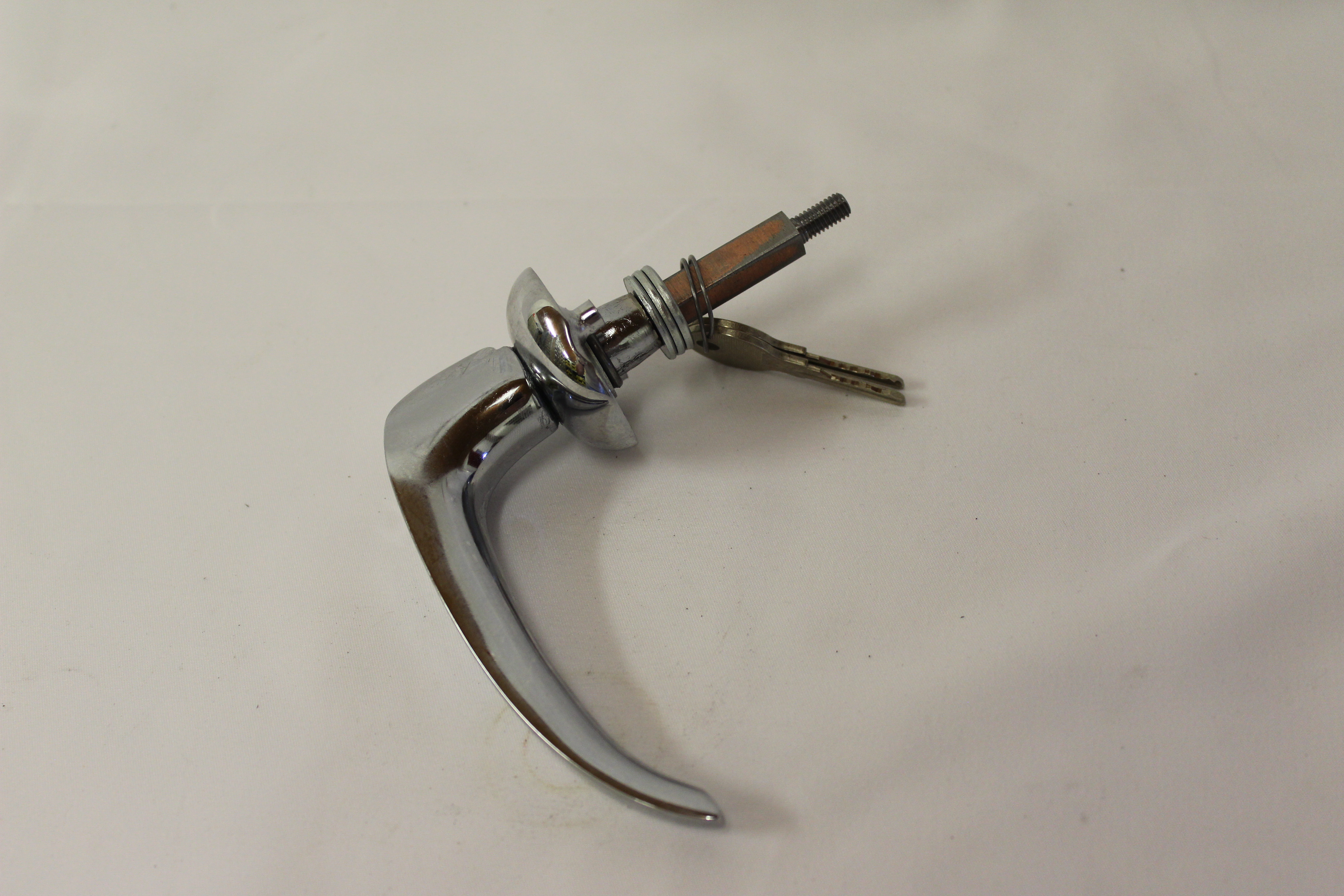 Türgriff mit Schloss und 2 Schlüssel