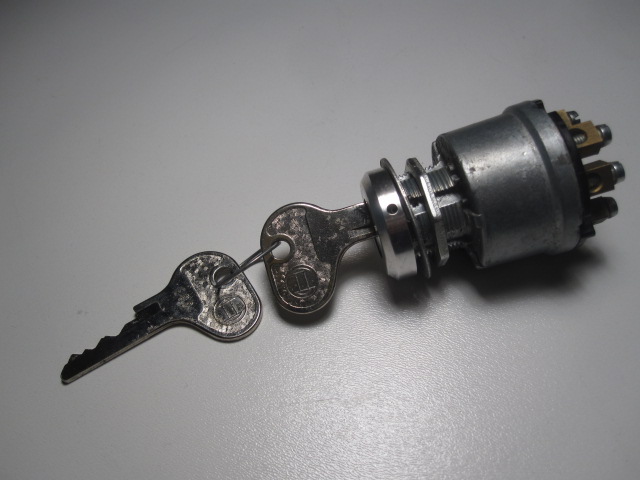 Zündschloß, mit zwei Schlüsseln Bosch