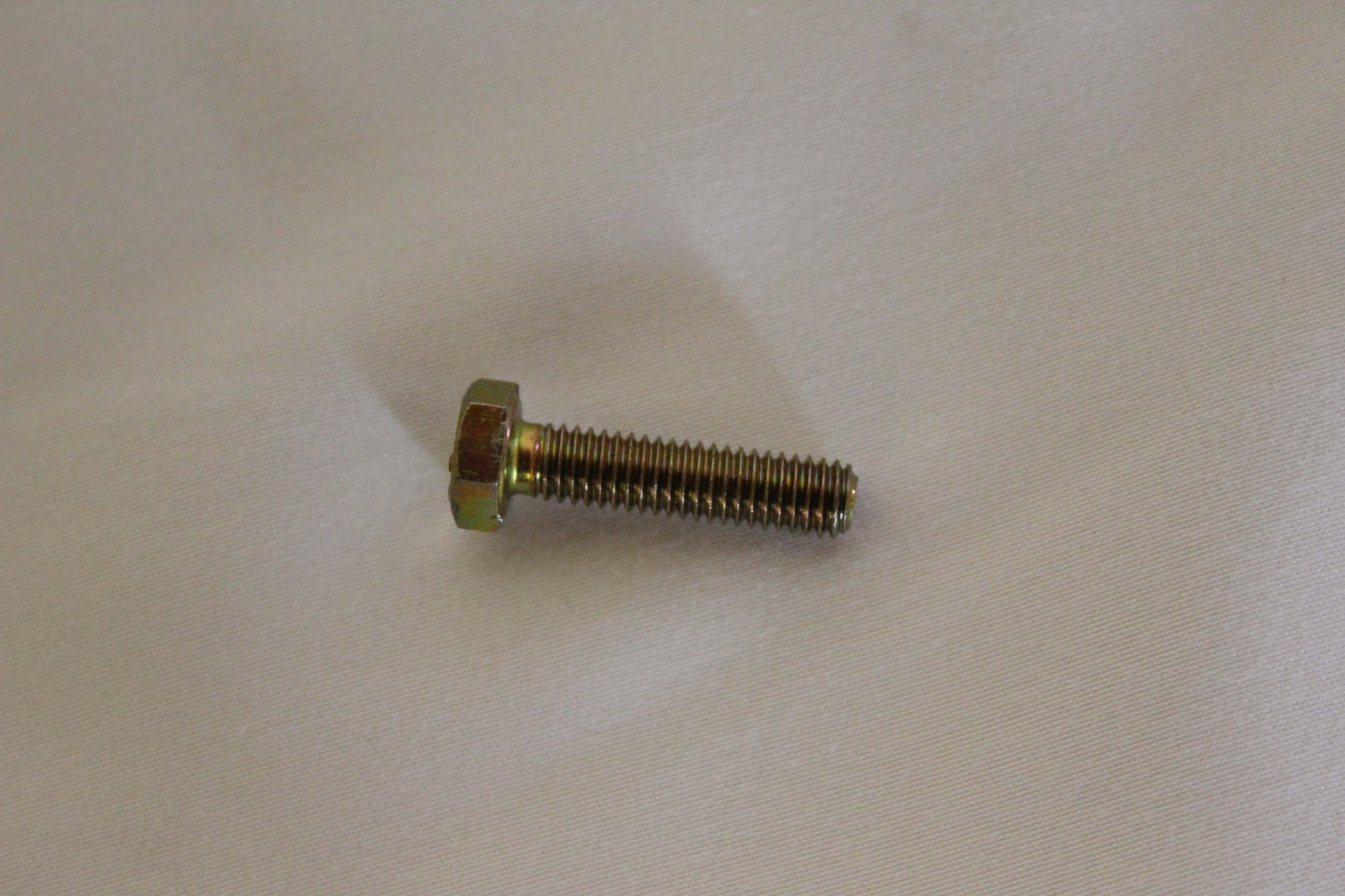 Sechskantschraube M6 x 25