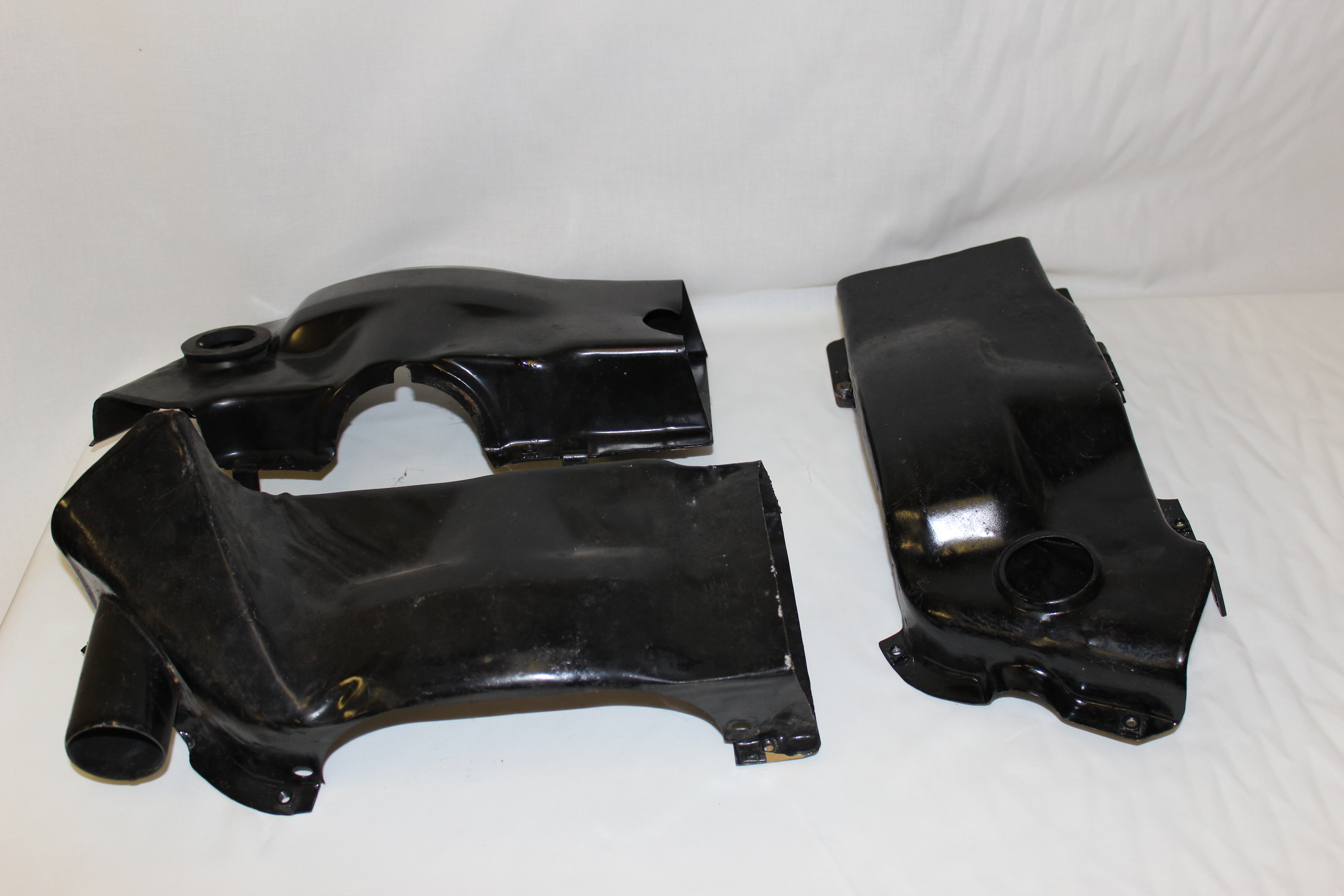 Luftführung 2xrechts, 1xlinks pro Stück